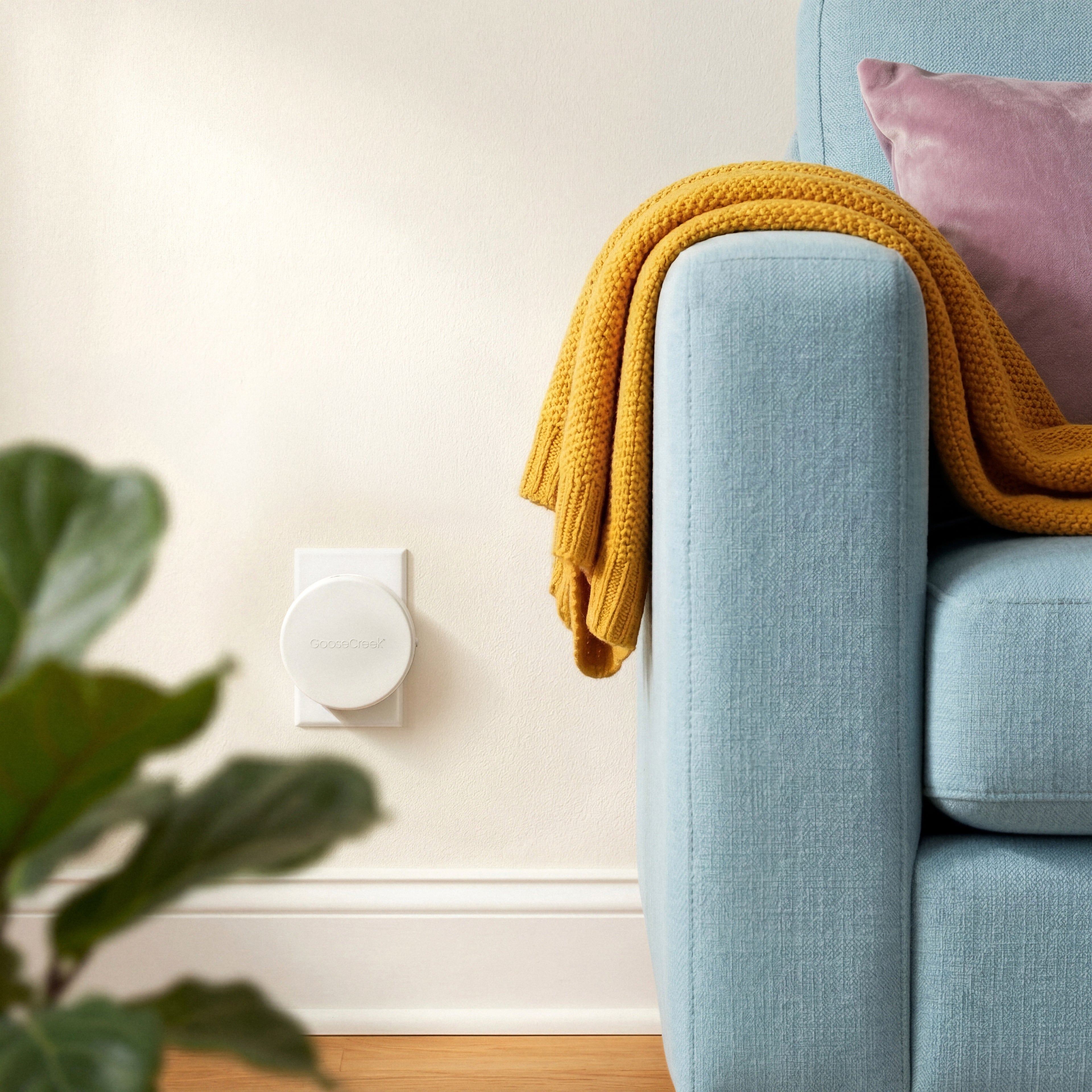 Signature Home Diffuser Plug-In